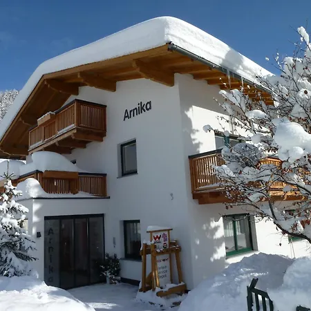 Haus Arnika Guest house 3*