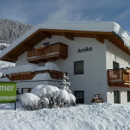 Haus Arnika ゲストハウス ナウダース